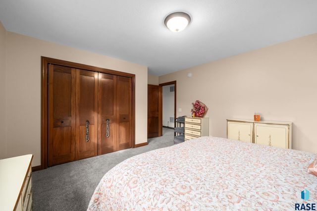 3105 Miramar Cir Circle, Sioux Falls, SD 57108