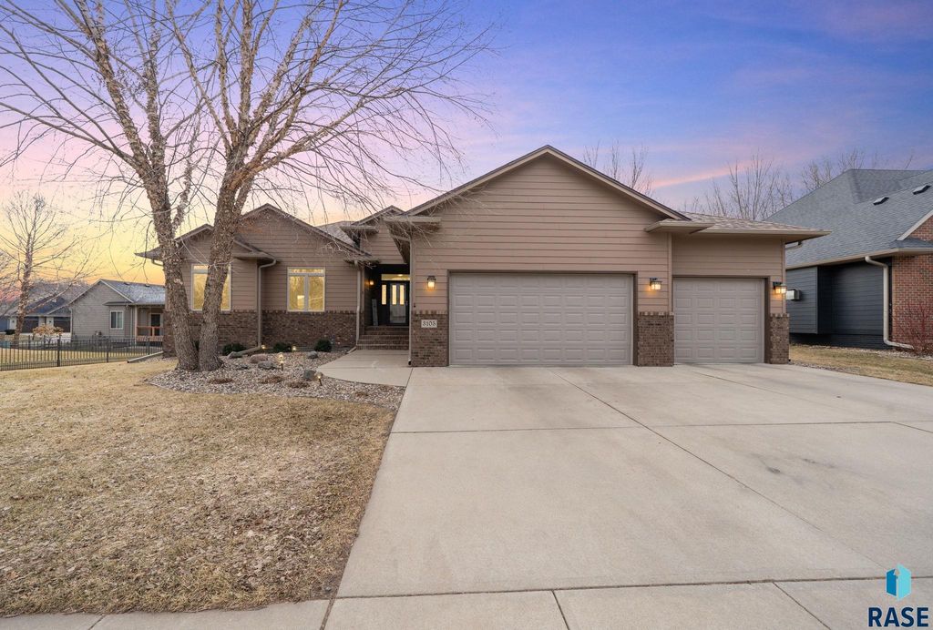 3105 Miramar Cir Circle, Sioux Falls, SD 57108