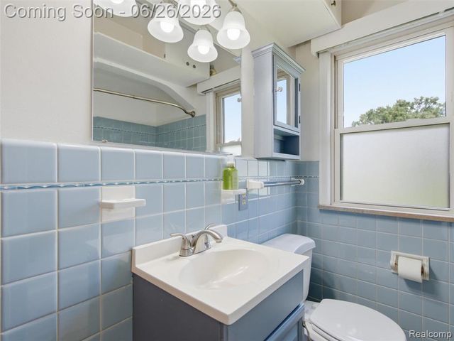 30885 Tennessee Street, Roseville, MI 48066