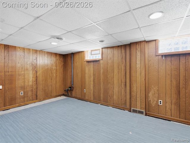 30885 Tennessee Street, Roseville, MI 48066