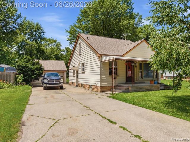 30885 Tennessee Street, Roseville, MI 48066