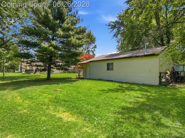 30885 Tennessee Street, Roseville, MI 48066