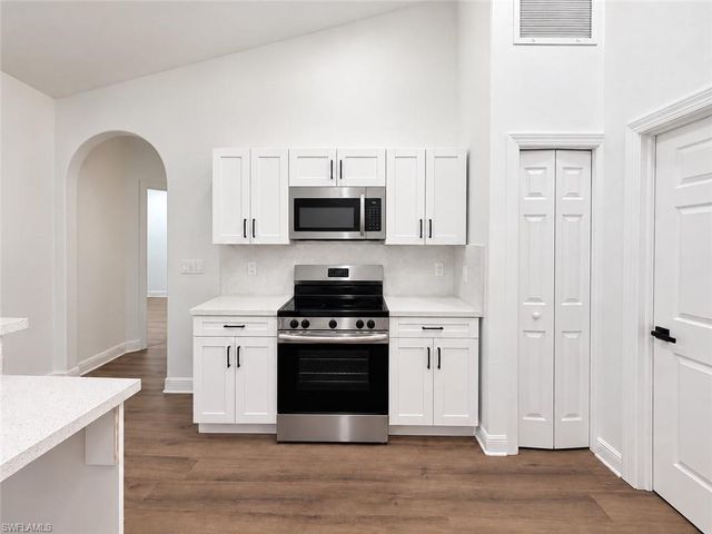 2702 25th ST W, Lehigh Acres, FL 33971