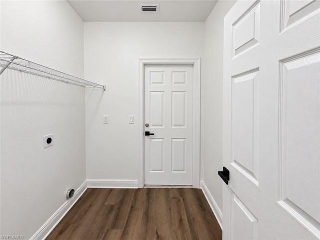 2702 25th ST W, Lehigh Acres, FL 33971