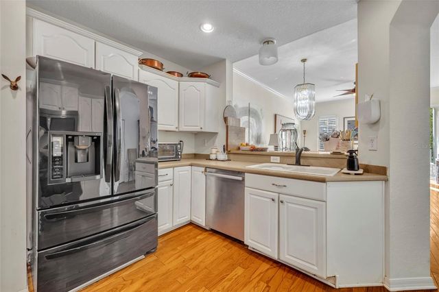 1053 OAK POND DRIVE 302, Celebration, FL 34747