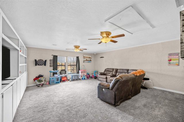 4811 SE Tattershall Way, Lawton, OK 73501