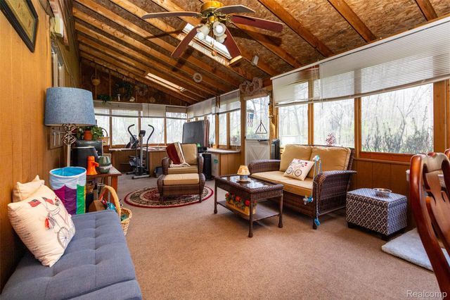 5327 Fern Drive, Oceola Township, MI 48430