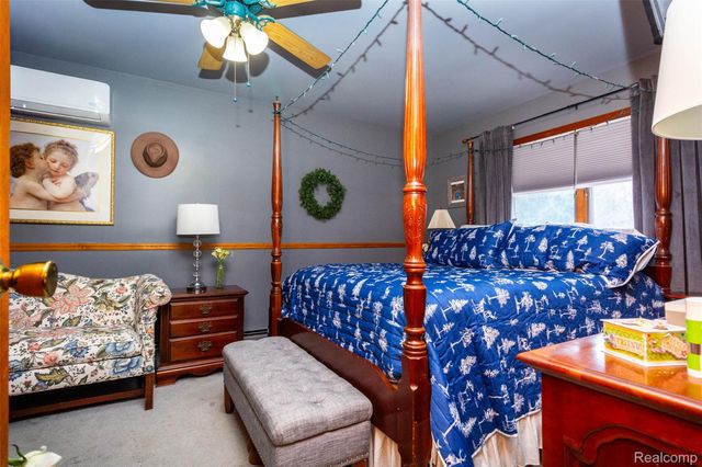 5327 Fern Drive, Oceola Township, MI 48430