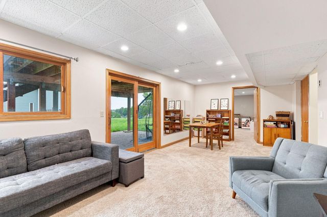 14108 Dearborn Path, Rosemount, MN 55068
