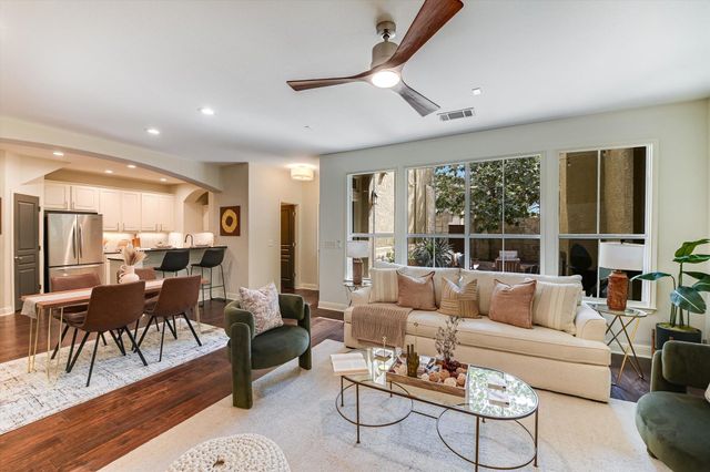 3406 Menchaca RD 21, Austin, TX 78704