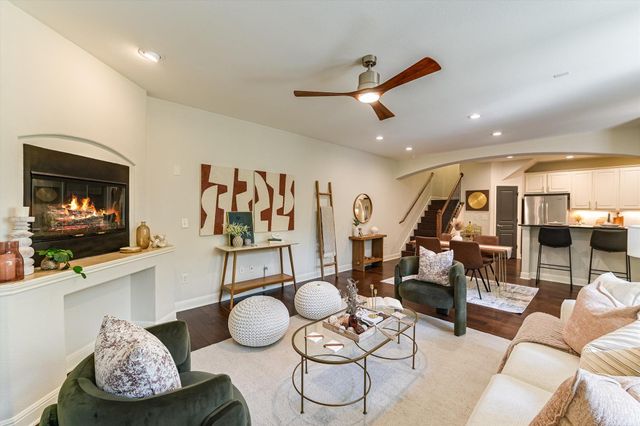 3406 Menchaca RD 21, Austin, TX 78704
