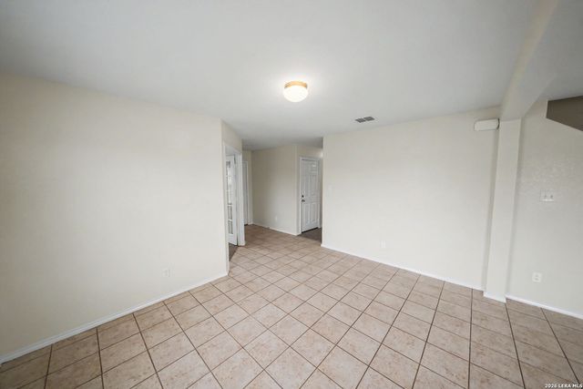 25003 MARSHALL BLF, San Antonio, TX 78261