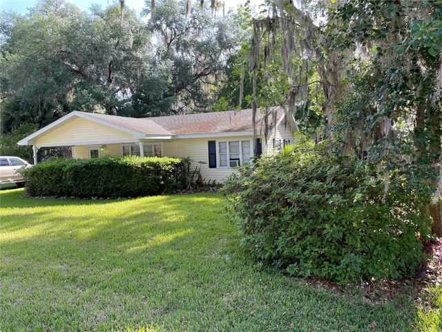 12385 SE 130TH AVENUE, Ocklawaha, FL 32179