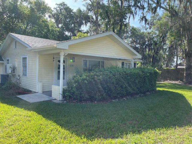 12385 SE 130TH AVENUE, Ocklawaha, FL 32179