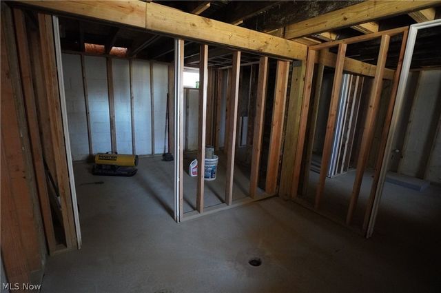 4149 Arrel Road, Youngstown, OH 44514