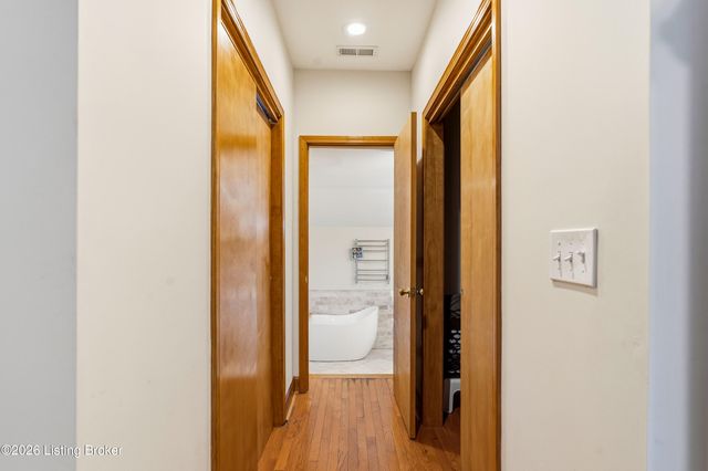 243 Kool Springs Dr, Shepherdsville, KY 40165