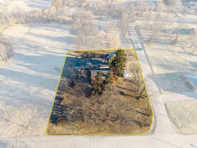 243 Kool Springs Dr, Shepherdsville, KY 40165