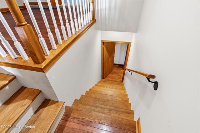 243 Kool Springs Dr, Shepherdsville, KY 40165