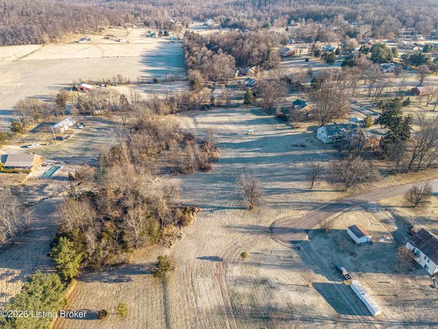 243 Kool Springs Dr, Shepherdsville, KY 40165