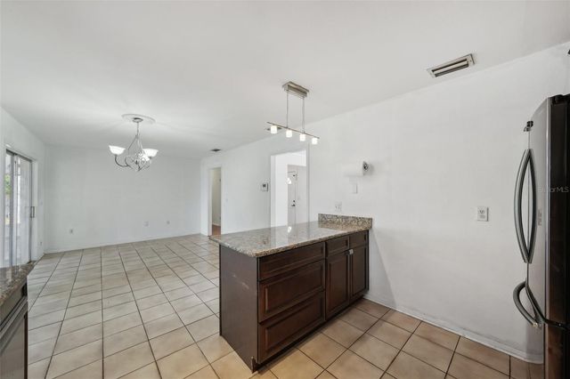 503 HOLT CIRCLE, Winter Haven, FL 33880