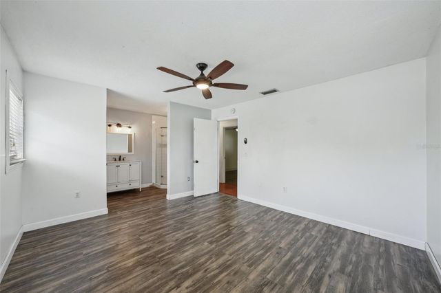 503 HOLT CIRCLE, Winter Haven, FL 33880