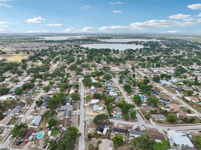 503 HOLT CIRCLE, Winter Haven, FL 33880