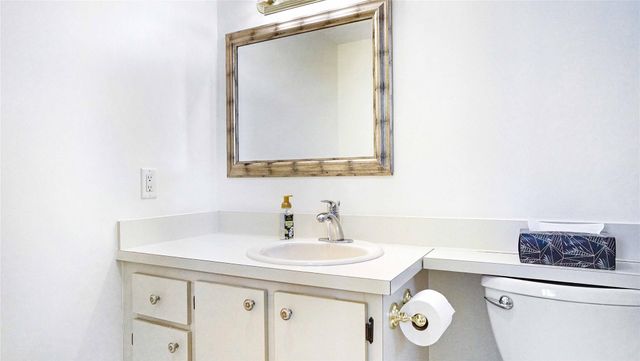 441 SE 3RD ST 201, Dania Beach, FL 33004