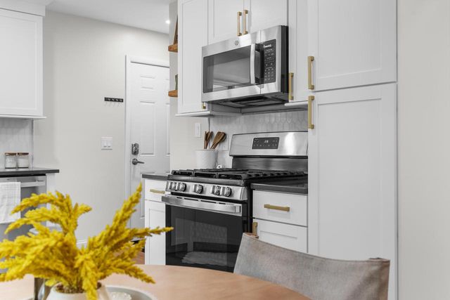 4013 Duke Street, Madison, WI 53704