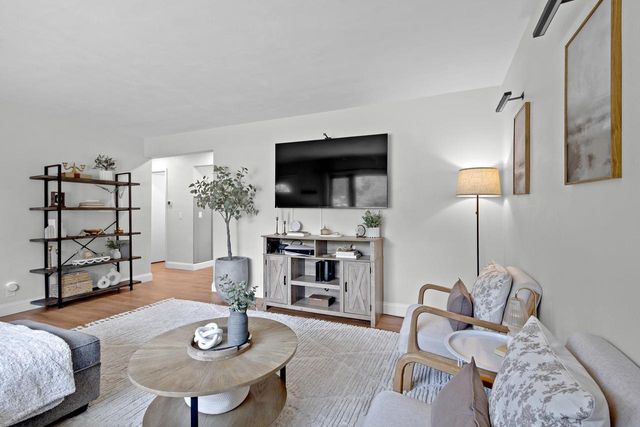 4013 Duke Street, Madison, WI 53704