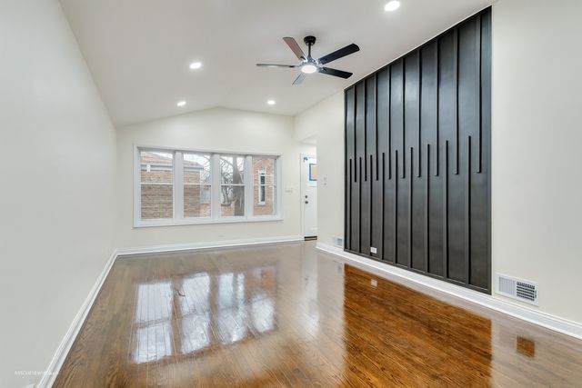 1319 E 89th Street, Chicago, IL 60619