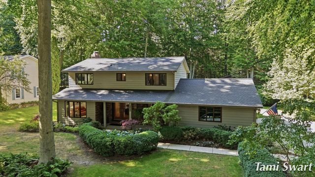 17565 Beech Hill Drive, Grand Haven Twp, MI 49417