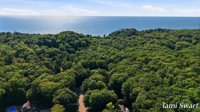 17565 Beech Hill Drive, Grand Haven Twp, MI 49417