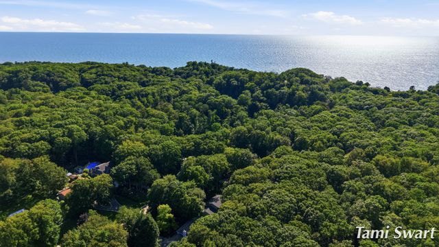 17565 Beech Hill Drive, Grand Haven Twp, MI 49417