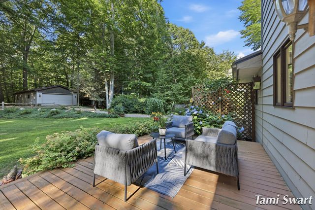 17565 Beech Hill Drive, Grand Haven Twp, MI 49417