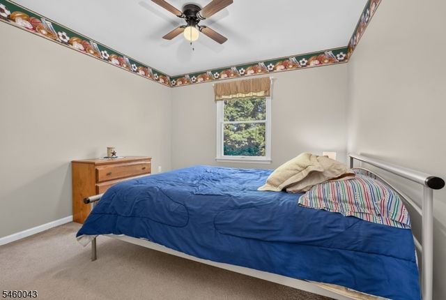 3 Cobblewood Ct, Lopatcong Twp., NJ 08865