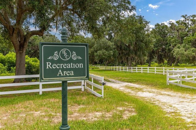 27037 GRAND OAK LANE, Tavares, FL 32778