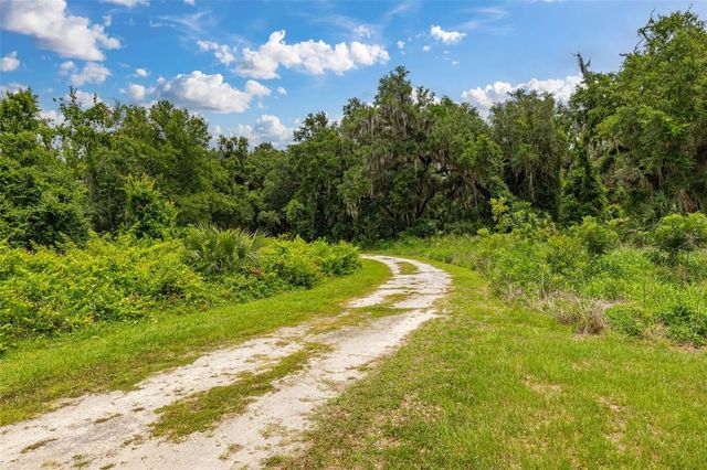 27037 GRAND OAK LANE, Tavares, FL 32778