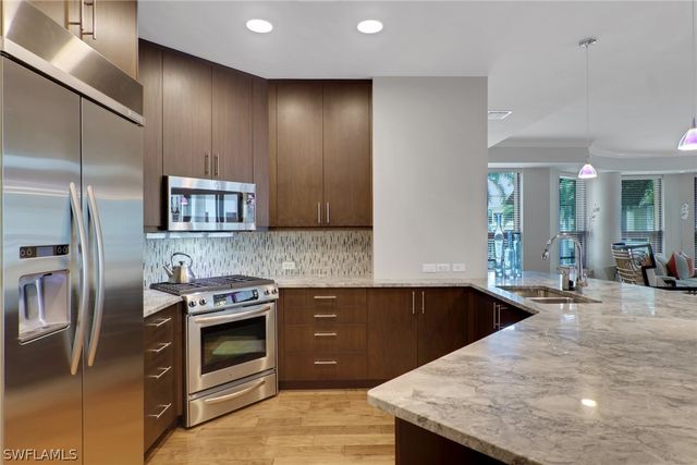 9123 Strada PL 7216, Naples, FL 34108