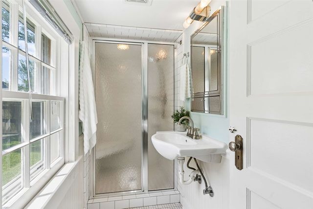 8902 Diceman Drive, Dallas, TX 75218
