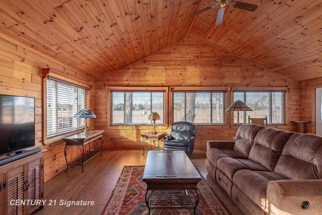 777 Kaypat Street, Hope, MI 48628