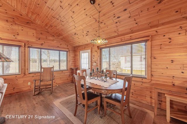 777 Kaypat Street, Hope, MI 48628