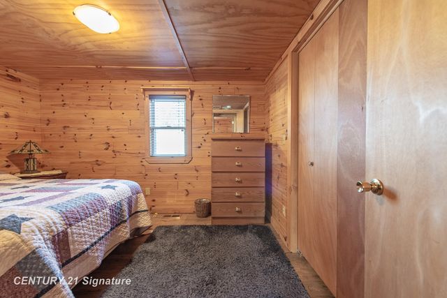777 Kaypat Street, Hope, MI 48628