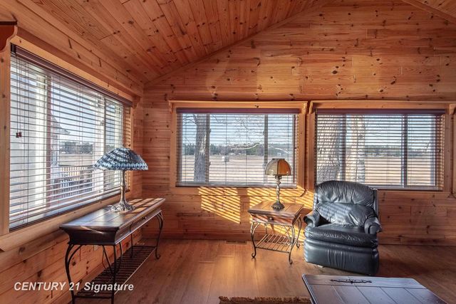777 Kaypat Street, Hope, MI 48628