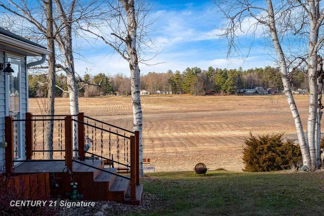 777 Kaypat Street, Hope, MI 48628