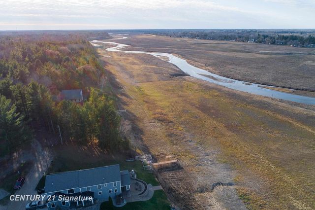 777 Kaypat Street, Hope, MI 48628