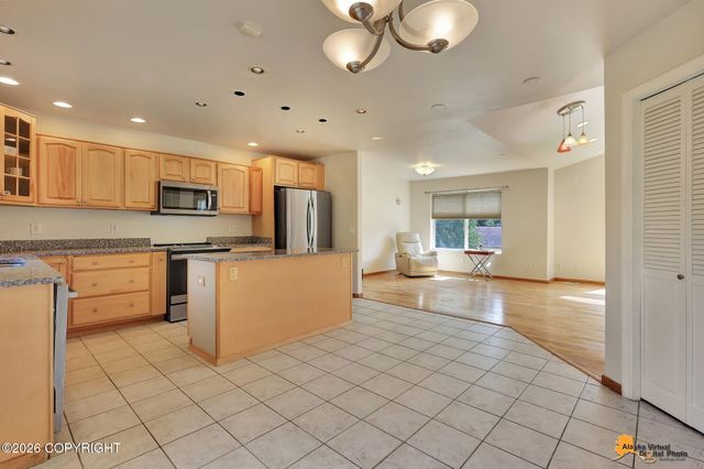 2231 Mona Avenue, Anchorage, AK 99516