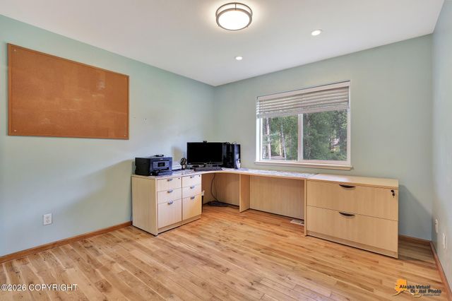 2231 Mona Avenue, Anchorage, AK 99516