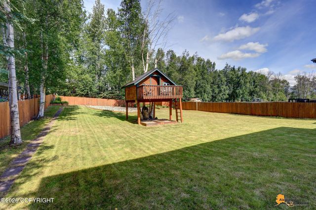 2231 Mona Avenue, Anchorage, AK 99516