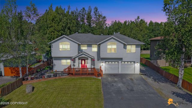 2231 Mona Avenue, Anchorage, AK 99516
