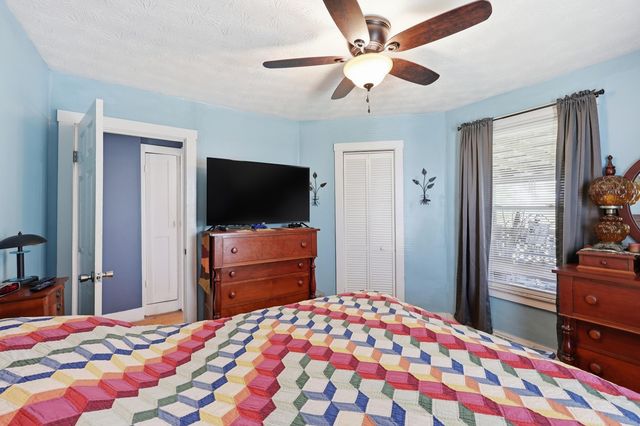 819 Bellows Mill Road, Harrodsburg, KY 40330